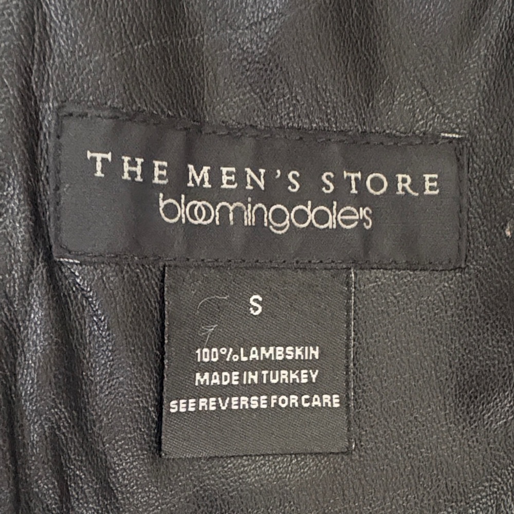 Men's Black Leather Jacket with Fur Collar - Picture 10 of 15